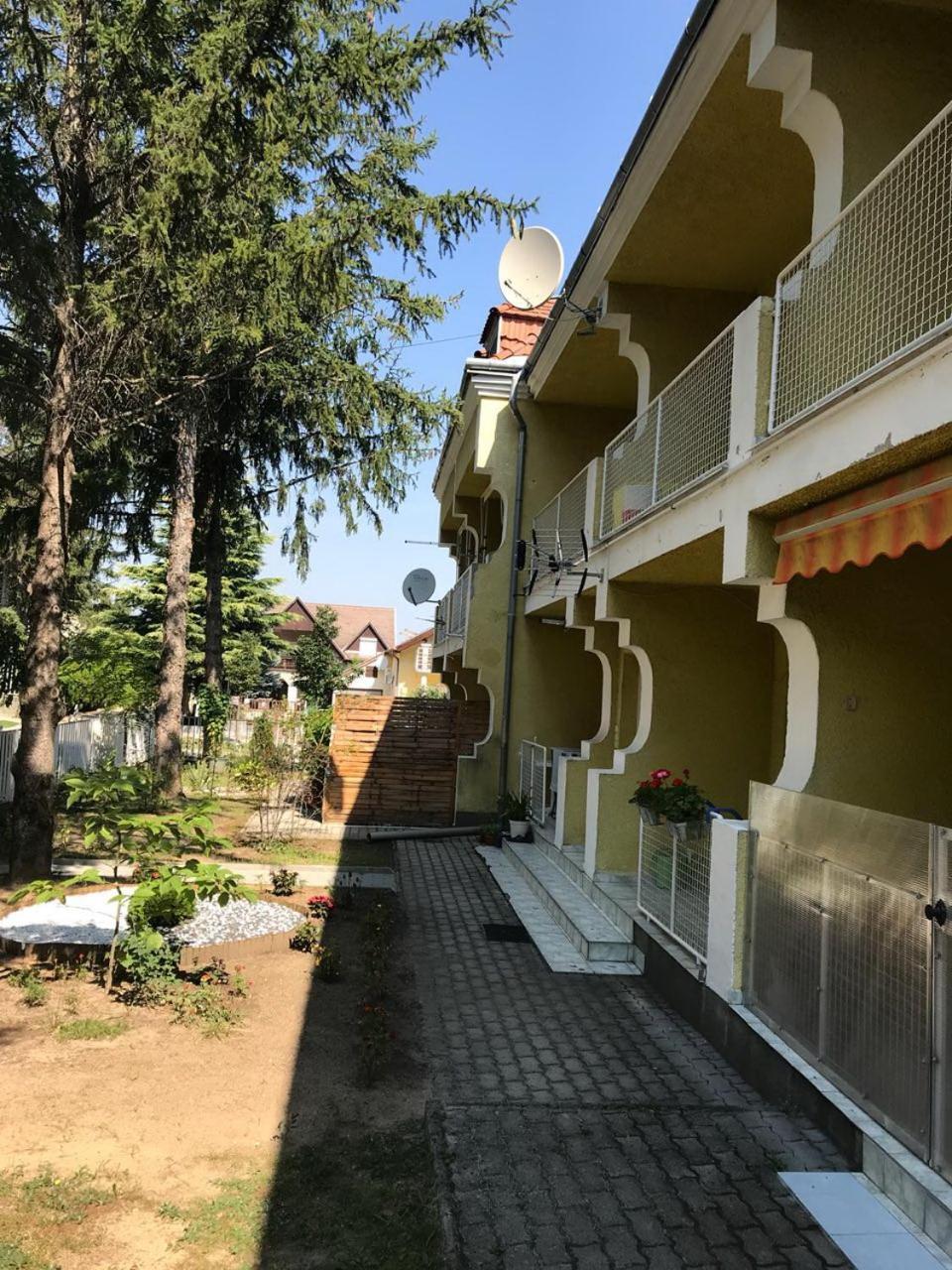Sofia Apartment Heviz Luaran gambar